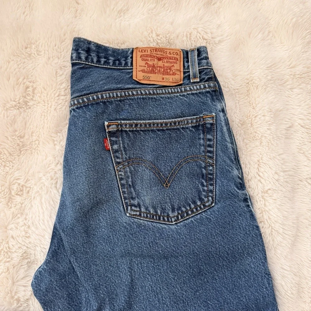 Levi's 550 Relaxed Fit Jeans 36x36 Y2K Era Made‎ in Haiti